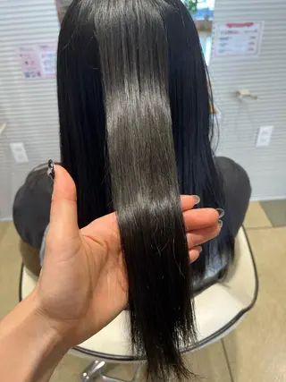 ロング 個性派/ハイトーン ✨✨　稲吉菜々美のヘアスタイル