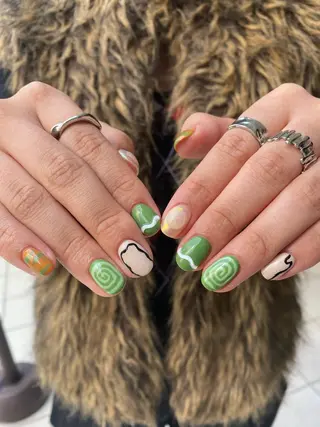 ネイル 梶山 美月のネイルデザイン