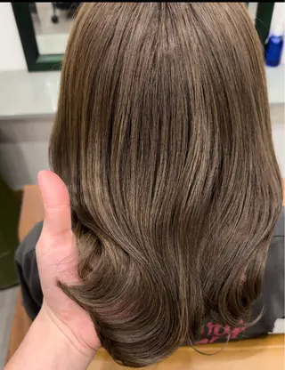 ミディアム Liberte hair所属・Liberte 佐藤秀太のヘアスタイル