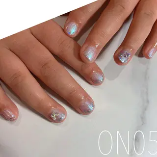 ネイル 園 寛子 （ネイリスト）のネイルデザイン