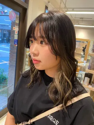 ミディアム rika 🪄透明感/艶髪のヘアスタイル