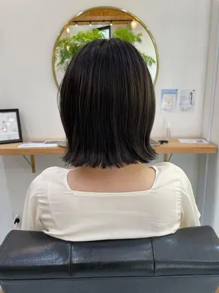 ショート 高梨 菜々のヘアスタイル