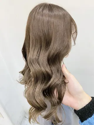 セミロング カラー エリアマネージャー 復活の大澤竜馬のヘアスタイル