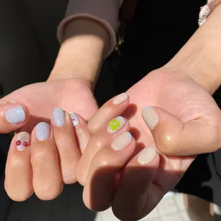 ネイル scré as Ételのネイルデザイン