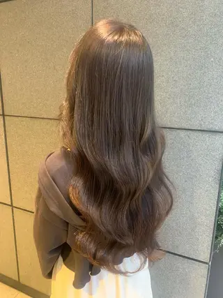 ロング カラー SALOWIN    銀座RAY 2所属・yamashika honokaのヘアスタイル