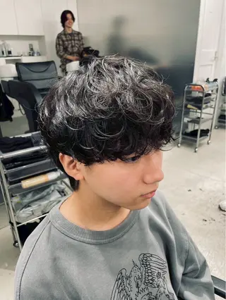 ショート パーマ メンズ 松井 生のヘアスタイル