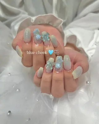 ネイル mochi.所属・mochi. nail🌿のネイルデザイン