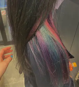 ロング カラー 柴田 枝利子のヘアスタイル