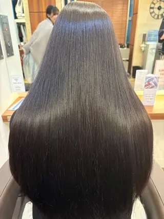 ロング HONOKA 縮毛矯正/艶カラーのヘアスタイル