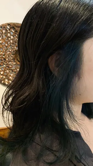 ロング カラー putri 副店長 岸本　拓真のヘアスタイル