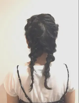 ロング カラー ヘアアレンジ 佐藤 美咲のヘアスタイル