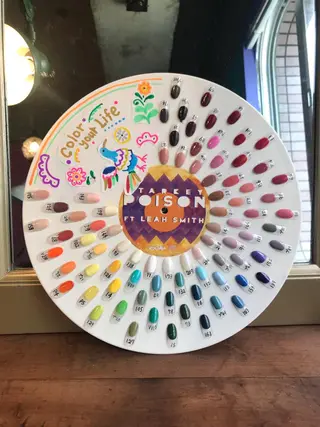 ネイル キラキラ オメメのネイルデザイン