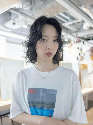 ミディアム レイヤーパーマ/ ショートパーマ/横浜のヘアスタイル