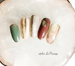 ネイル Atelier Le Passage所属・h nakatsukaのネイルデザイン