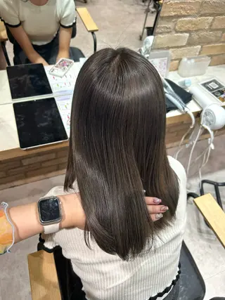 セミロング カラー 透明感カラー、ネイル COCORO🎀☘️のヘアスタイル