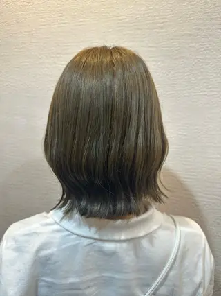 カラー sea by sion所属・山村 七那のヘアスタイル