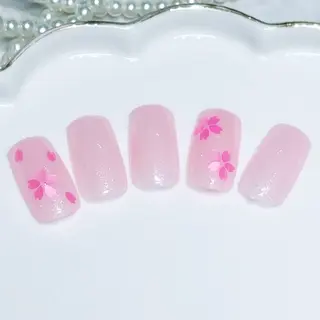 ネイル 松宮 理歩のネイルデザイン