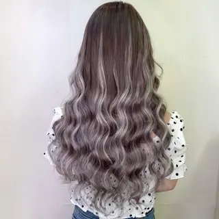 ロング カラー KEISUKE/ ブリーチ🧡エクステのヘアスタイル