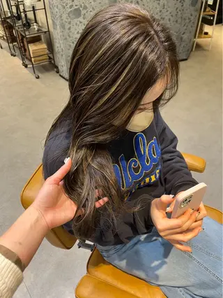 ロング カラー mashu Atoro所属・梅田美容室 / miyuの眉毛・アイブロウイメージ