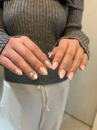 ネイル people所属・luster shihoのネイルデザイン