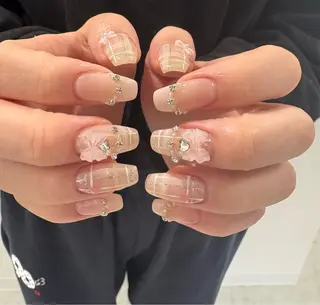 ネイル aloalo所属・aloalo MIKAのネイルデザイン