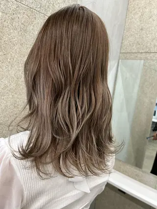 ロング カラー SEA 浦安所属・浦安美容師🌈 Mayaのヘアスタイル