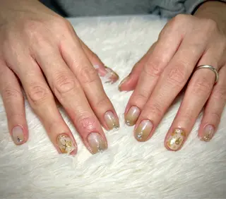 ネイル Nailsalon Latteのネイルデザイン