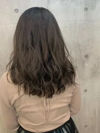 セミロング 小関 茅里のマツエク・マツパデザイン