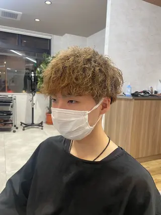 パーマ メンズ オノザワ シュウジのヘアスタイル