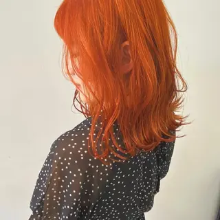 ミディアム カラー ikuma/ ミルクティーのヘアスタイル