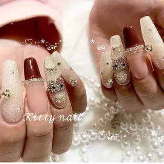 ネイル Vesper所属・ayaka ギャルネイル🎀のネイルデザイン