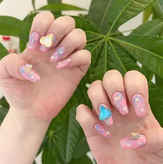 ネイル red veil所属・KANA ネイルのネイルデザイン