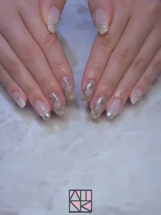 ネイル WINK所属・吉澤 響香のネイルデザイン