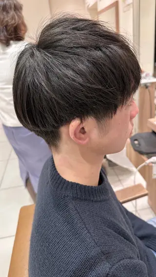 メンズ レイヤーカット🪽 𝐼𝐾𝑈𝑀𝐼のヘアスタイル