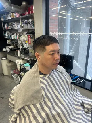 メンズ DAMDEE東京所属・フェードカット特化 &パーマRIKUのヘアスタイル