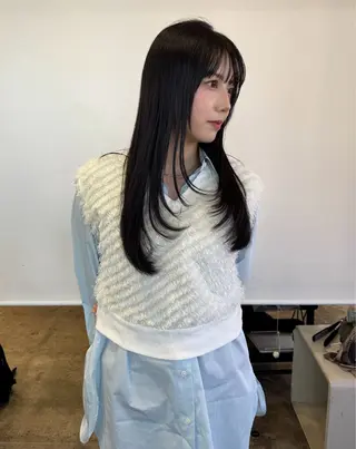 セミロング ニワ/レイヤーカット /透明感カラー💎のヘアスタイル