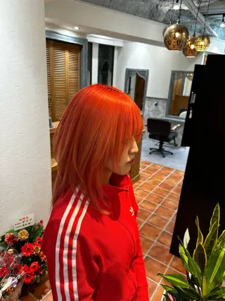 ロング JOS所属・上野ハイトーン/デ ザイン✂︎touiのヘアスタイル