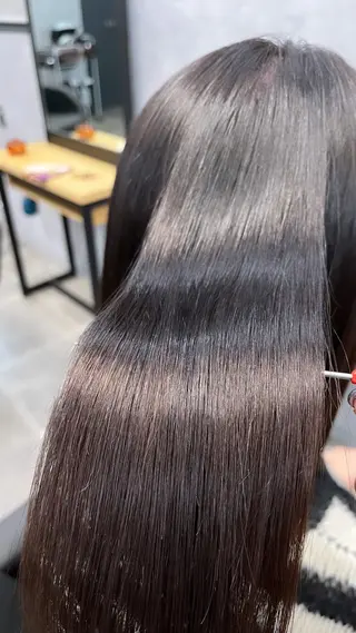 ミディアム カラー 熊谷 有紗のヘアスタイル