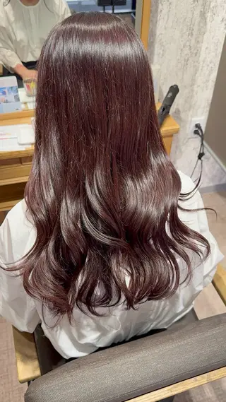ロング 箕畑 麗菜のヘアスタイル