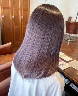 セミロング ゆうき あすかのヘアスタイル