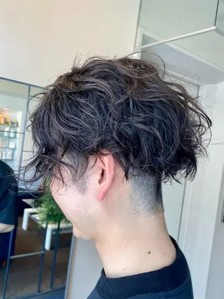 ミディアム パーマ W_SALON ［触れたくなる艶髪］のヘアスタイル