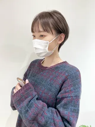 ショート 渡 汐音のヘアスタイル