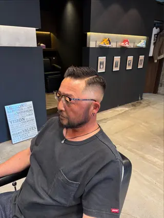 ショート FADE&LINE富士店所属・鈴木 基允のヘアスタイル