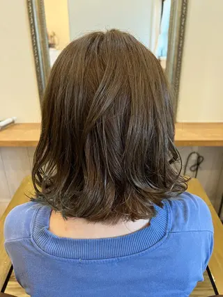 ミディアム カラー 美容室Class所属・🐰ハイトーンカラー 畠山　渡🐰のヘアスタイル