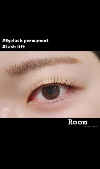マツエク・マツパ Room beautysalon所属・Room   〔 YUI 〕のマツエク・マツパデザイン