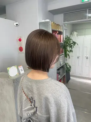 カラー SOL by shes 梅田茶屋町所属・NAO/ 髪質改善/艶カラーのヘアスタイル