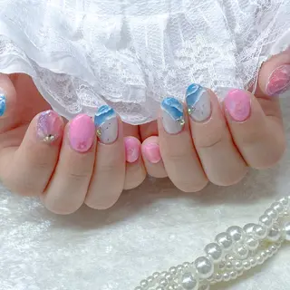 ネイル Kanako 💫のネイルデザイン