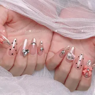 ネイル 玲央 YOYOのネイルデザイン