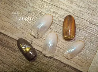 ネイル Nail Room Laughyのネイルデザイン