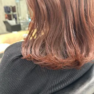 カラー Misora/ボブ/ レイヤー/艶カラーのヘアスタイル